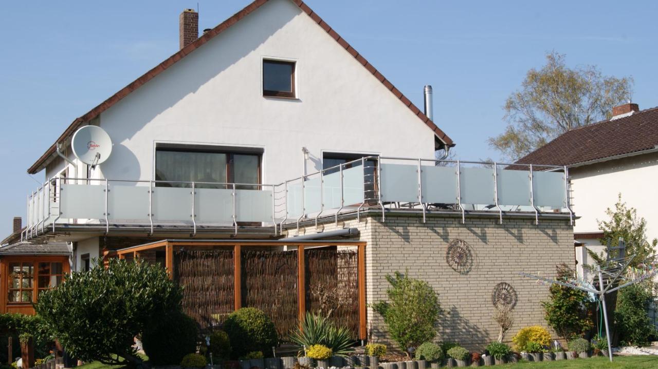 Komplette Wohnung Im Schoenen Weserbergland / Heyen ภายนอก รูปภาพ